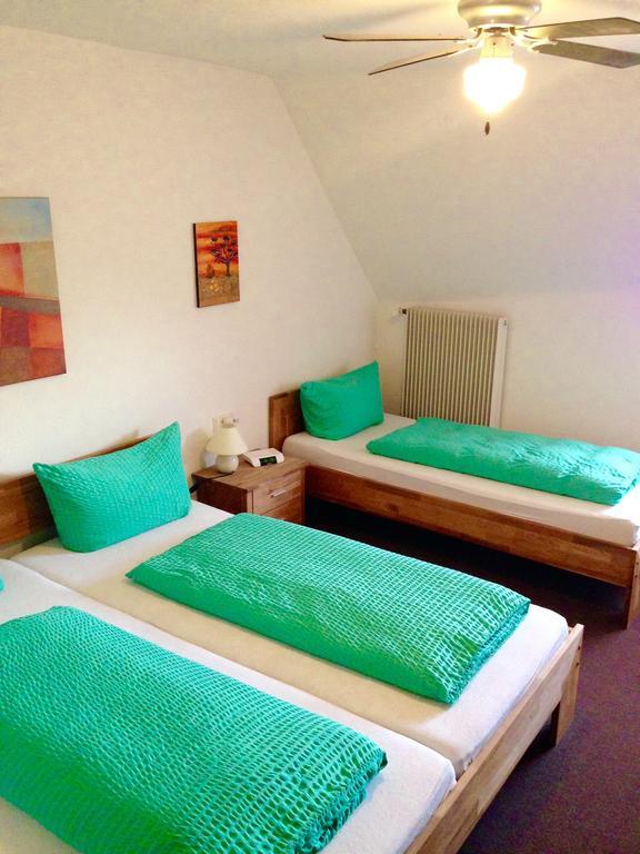 Hotel-Zahringerstube Neuenburg am Rhein Ruang foto